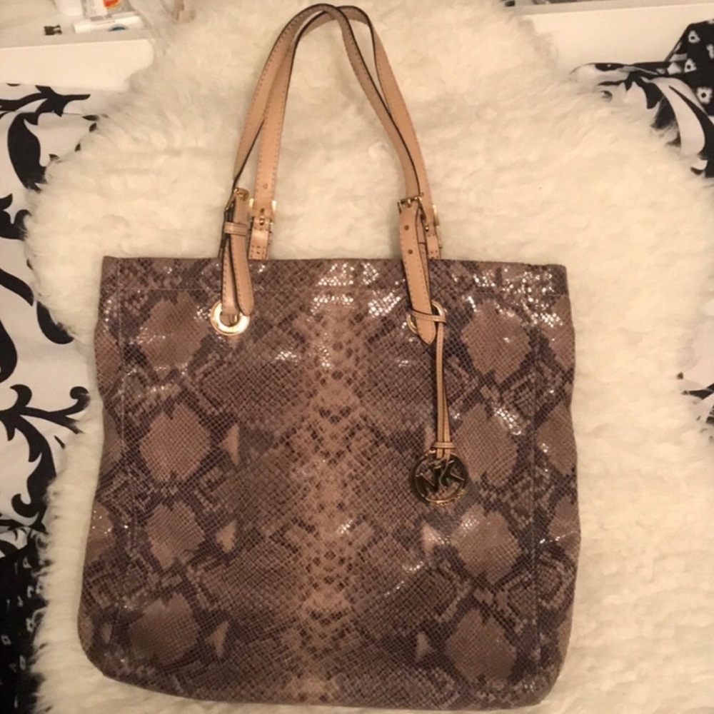 Mk handbag
